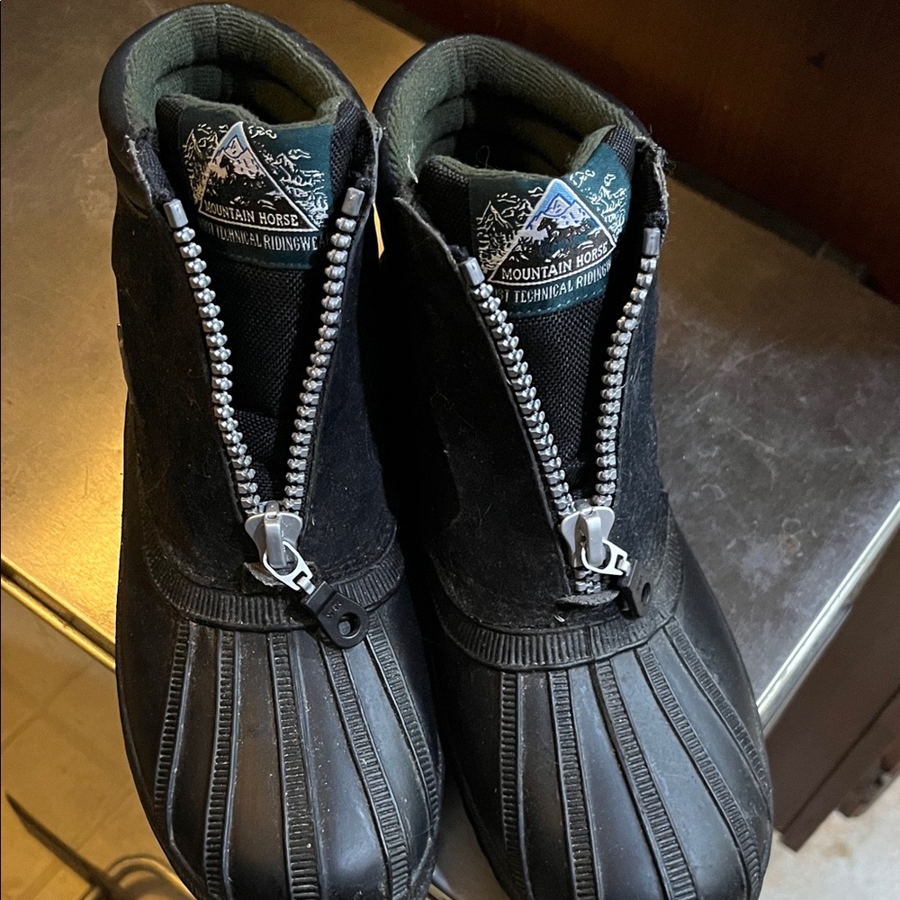 Mountain Horse Black Winter Boots for Women